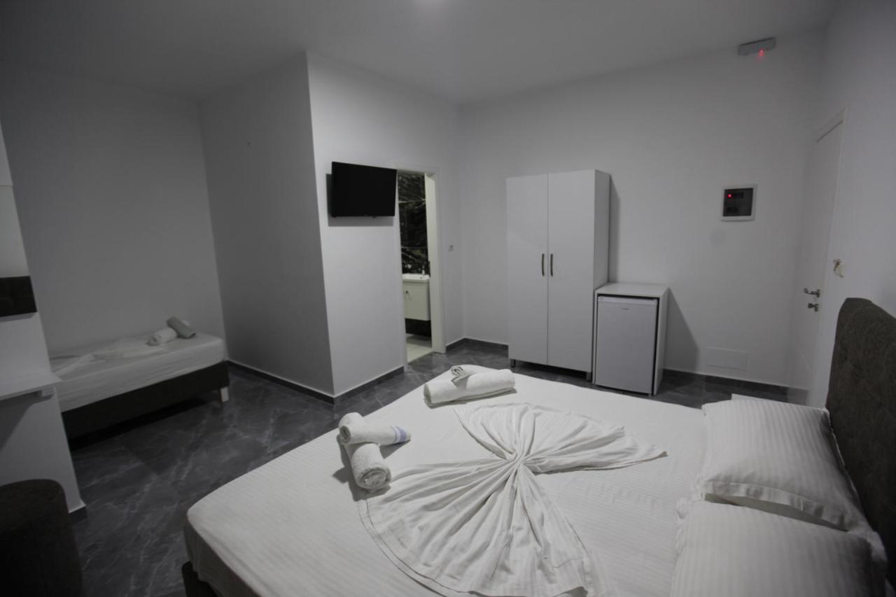 Hotel Seadel Ksamil Kültér fotó