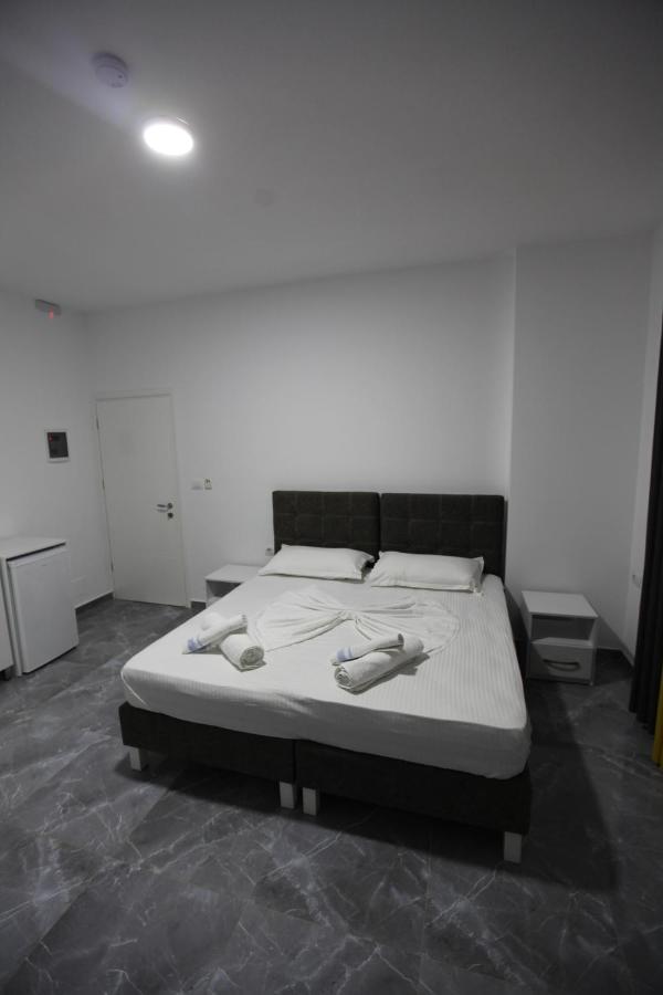 Hotel Seadel Ksamil Kültér fotó