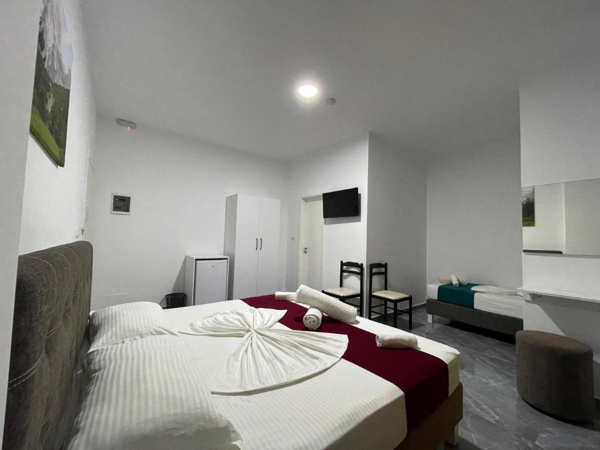 Hotel Seadel Ksamil Kültér fotó